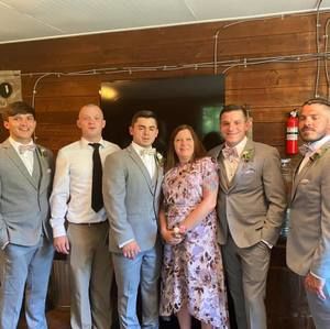 Meet your Posher, Leslie